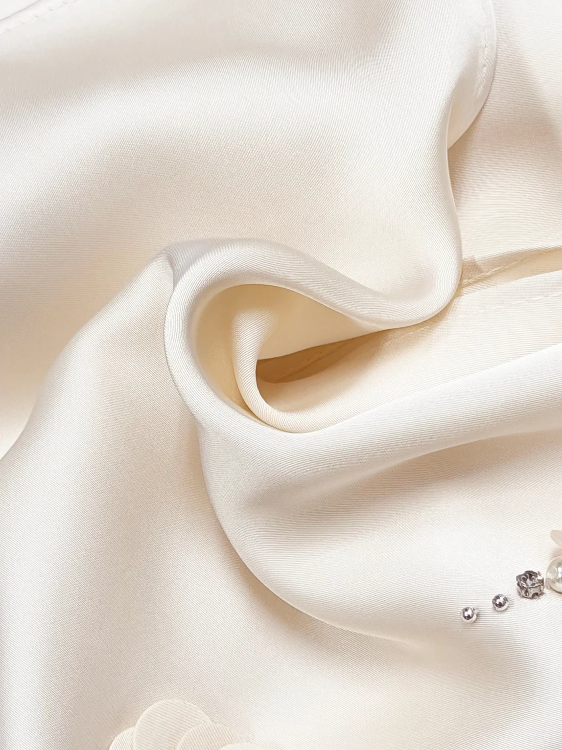 セットアップ ホルターネック シフォン フラワー バイカラー フレアミニドレスのイメージ画像13