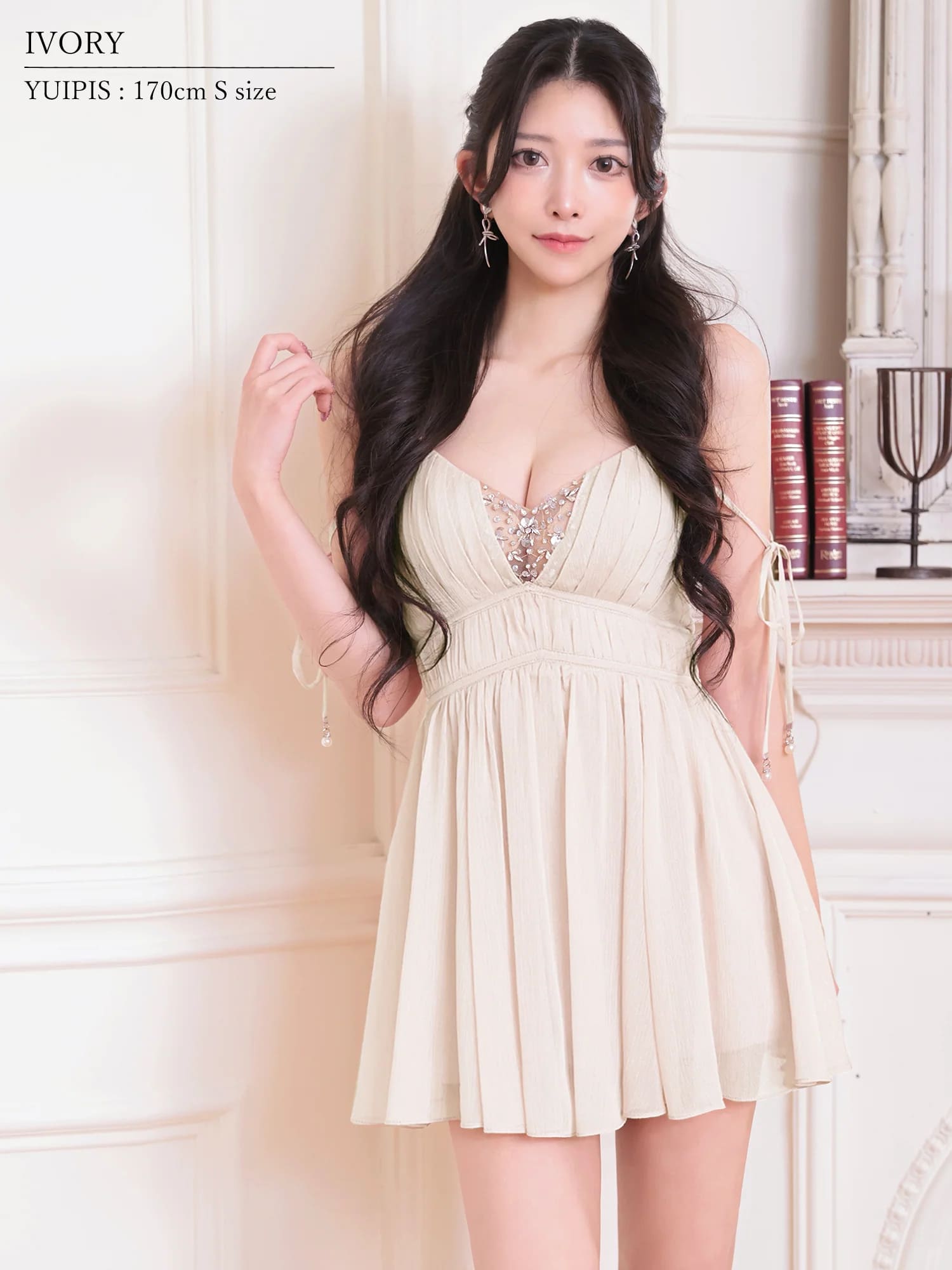 キャミソール リボン Vカット バストビジュー シフォン フレアミニドレスのイメージ画像6