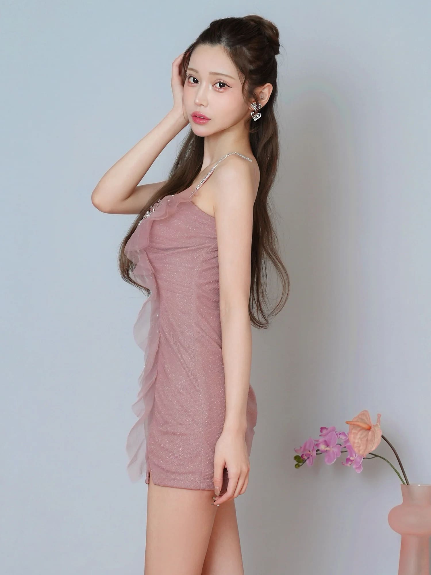 2way ベアトップ キャミソール Vカット チュール ビジュー フリル タイトミニドレスのイメージ画像7