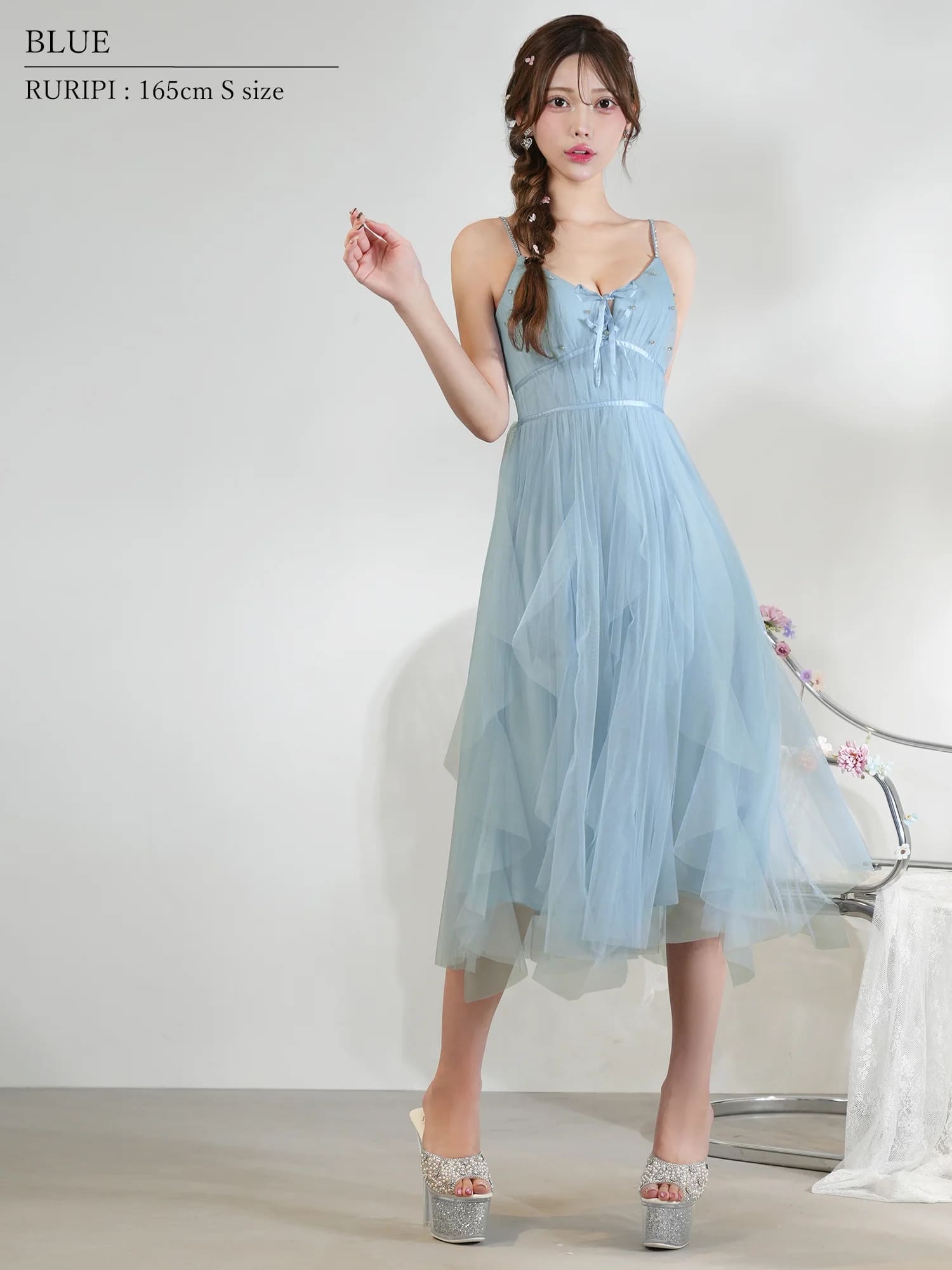 キャミソール バストレースアップ リボン サテン ビジュー フレア 膝丈ドレスのイメージ画像3