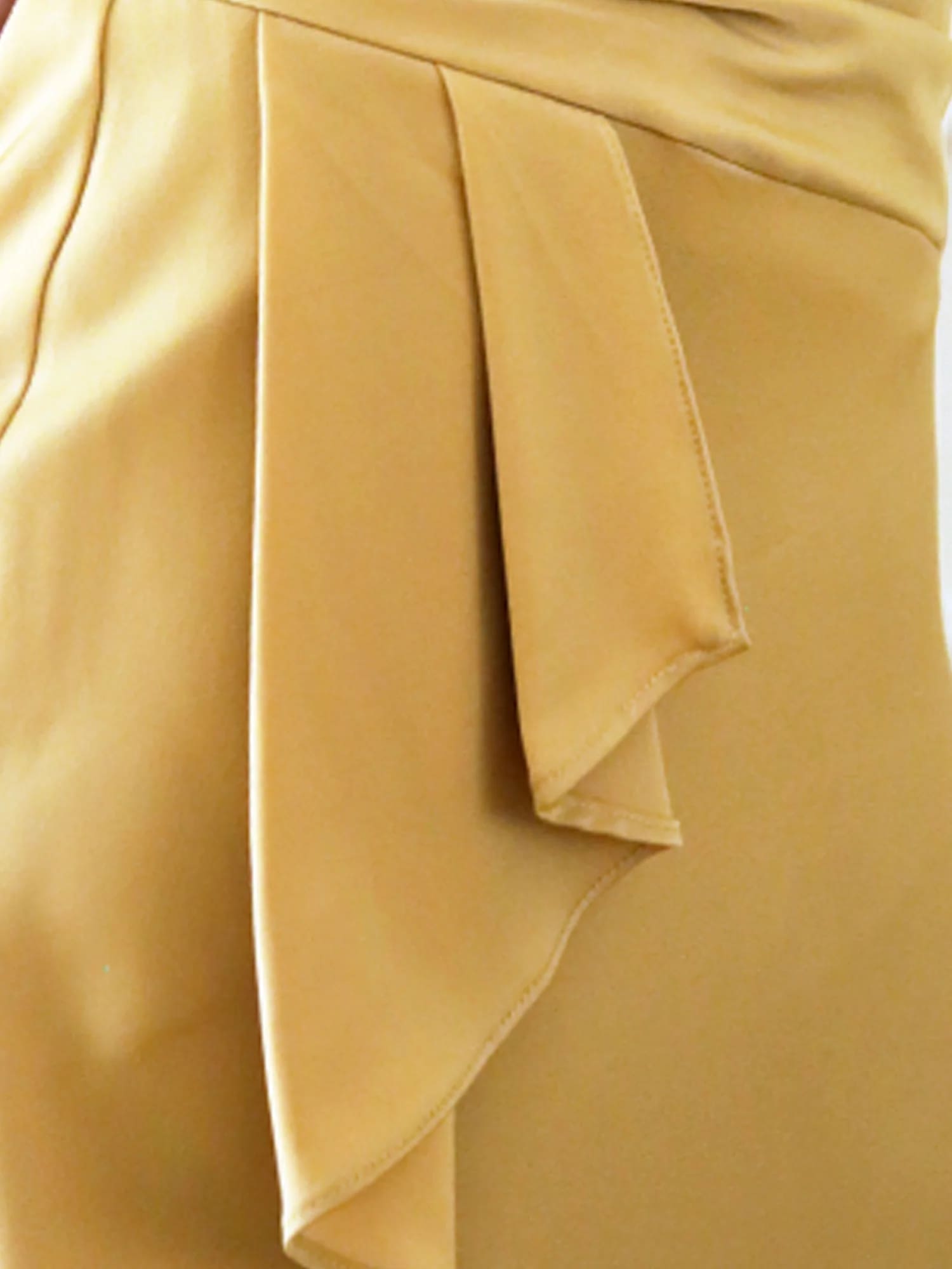 アシンメトリーショルダー ウエストマーク フリル タック ジップデザイン タイト 膝丈ドレスのイメージ画像11