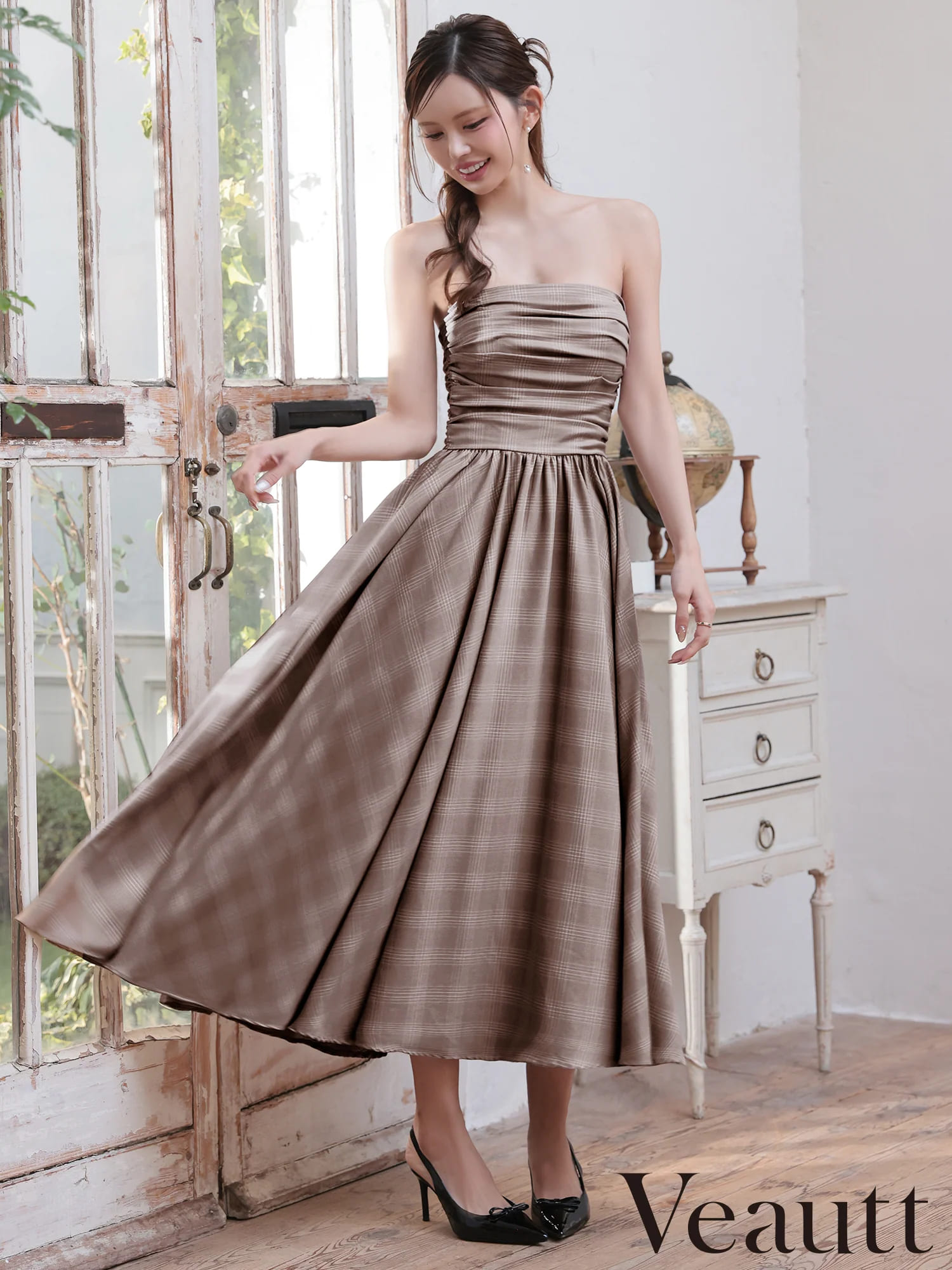 2way ベアトップ キャミソール ギャザー チェック柄 フレア 膝丈ドレスのメイン画像