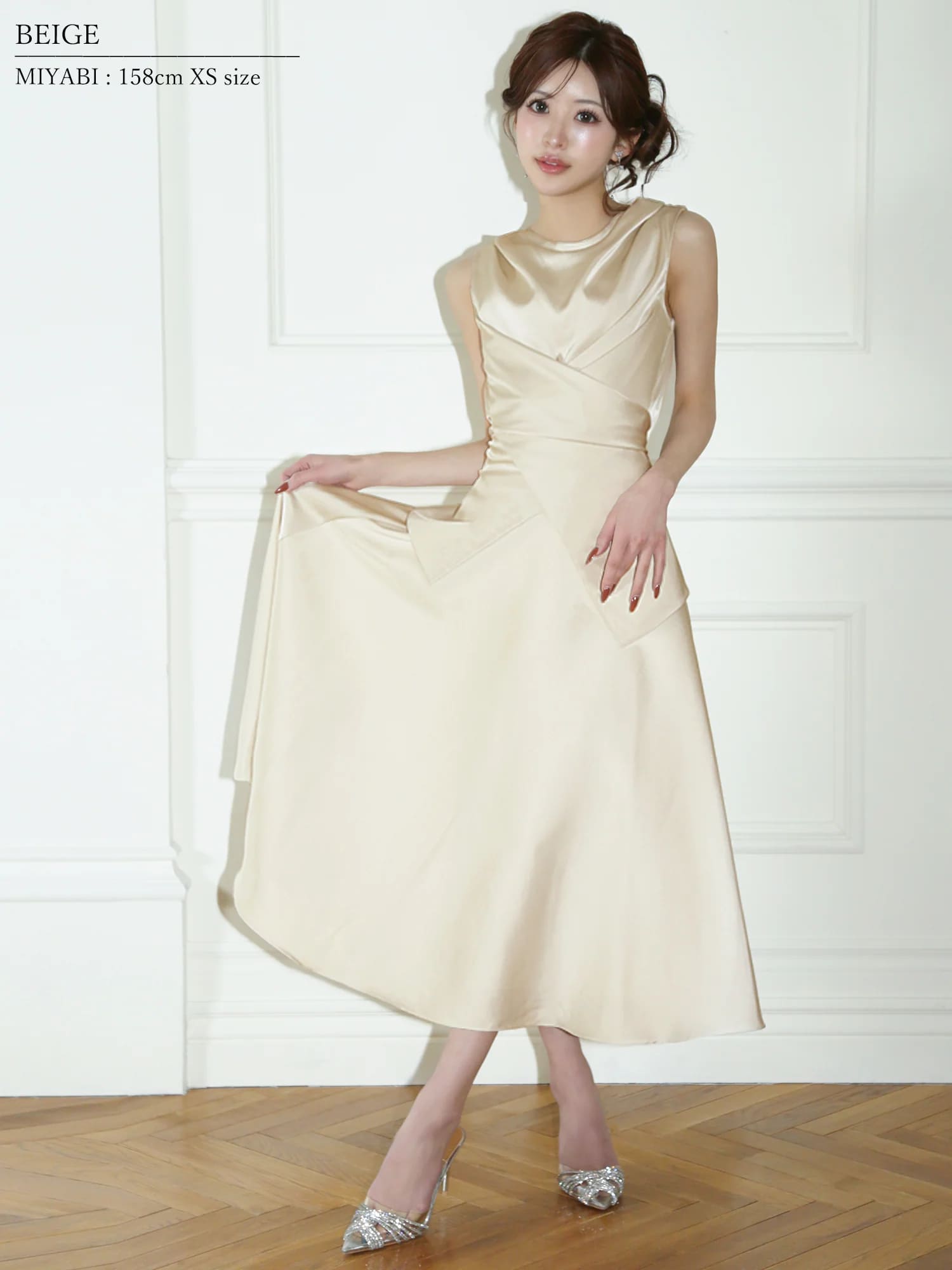 ノースリーブ ドレープ ウエストクロスデザイン バックリボン セットアップ フレア 膝丈ドレスのイメージ画像3