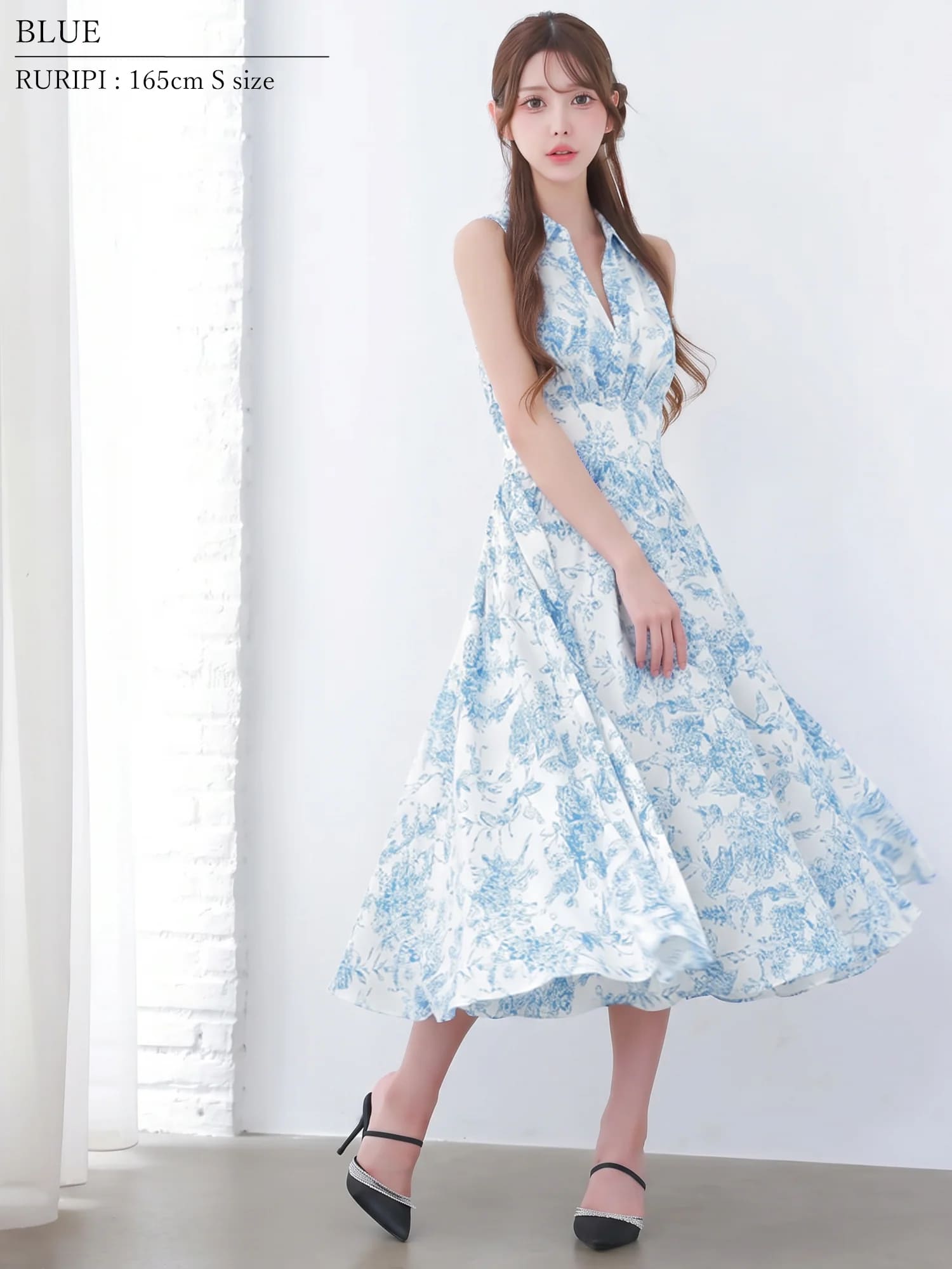 襟付き ノースリーブ Vネックデザイン ウエストマーク 花柄 Aラインロングドレスのイメージ画像3