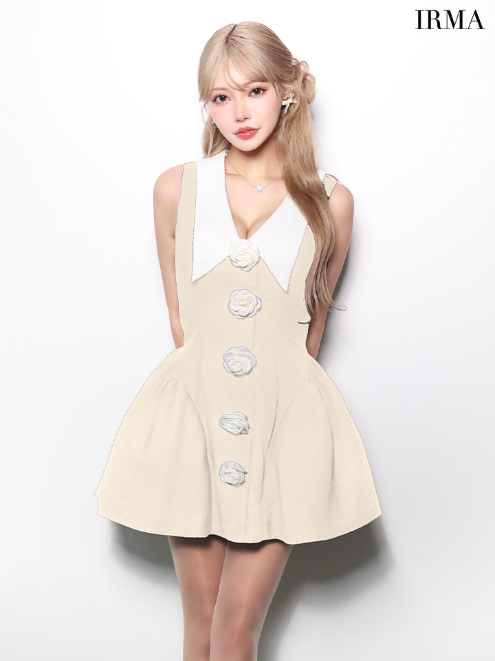 ノースリーブ Vカット 立体フラワーモチーフ 襟デザイン フレアミニドレスのイメージ画像4