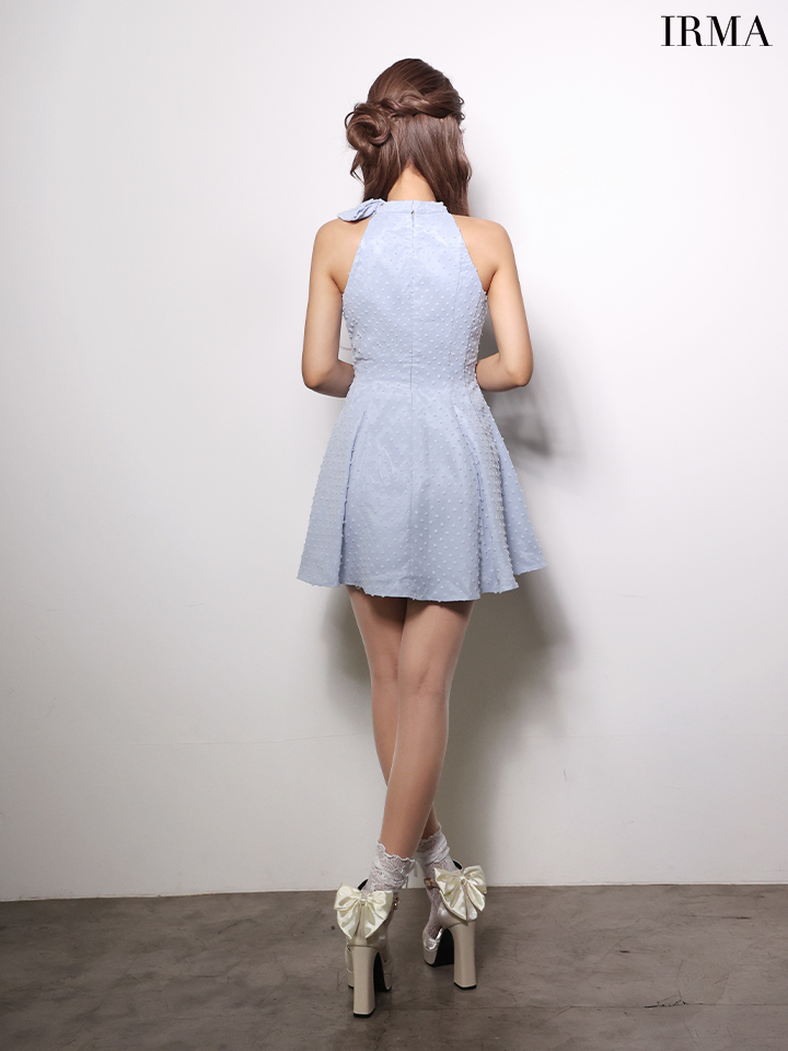 ホルターネック リボン バストカット ドット柄 シフォン プリーツ フレアミニドレスのイメージ画像7