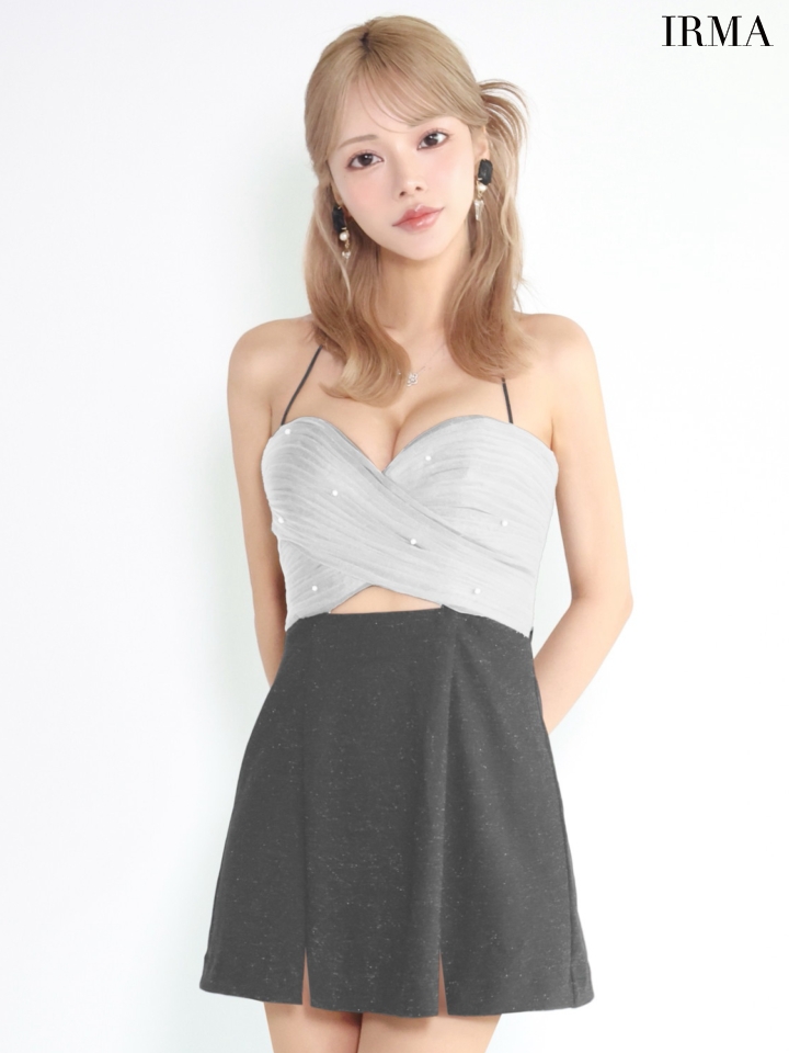 ホルターネック クロスデザイン ラメニット ウエストカット バイカラー フレアミニドレスのイメージ画像3