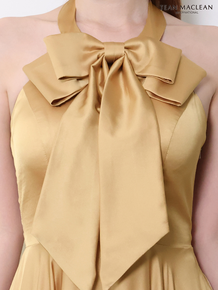 ホルターネック リボン エレガント ウエスト切替 サテン Aラインロングドレスのイメージ画像9