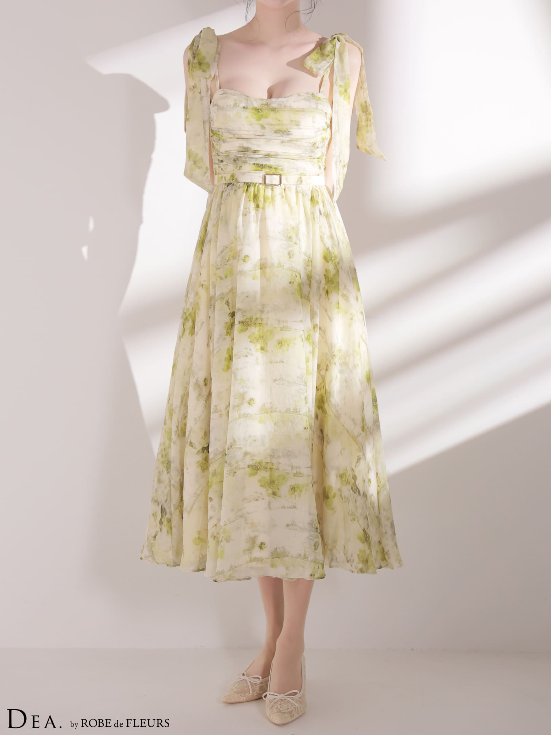 キャミソール リボン ギャザー ブラーフローラル シフォン Aラインロングドレスのイメージ画像5