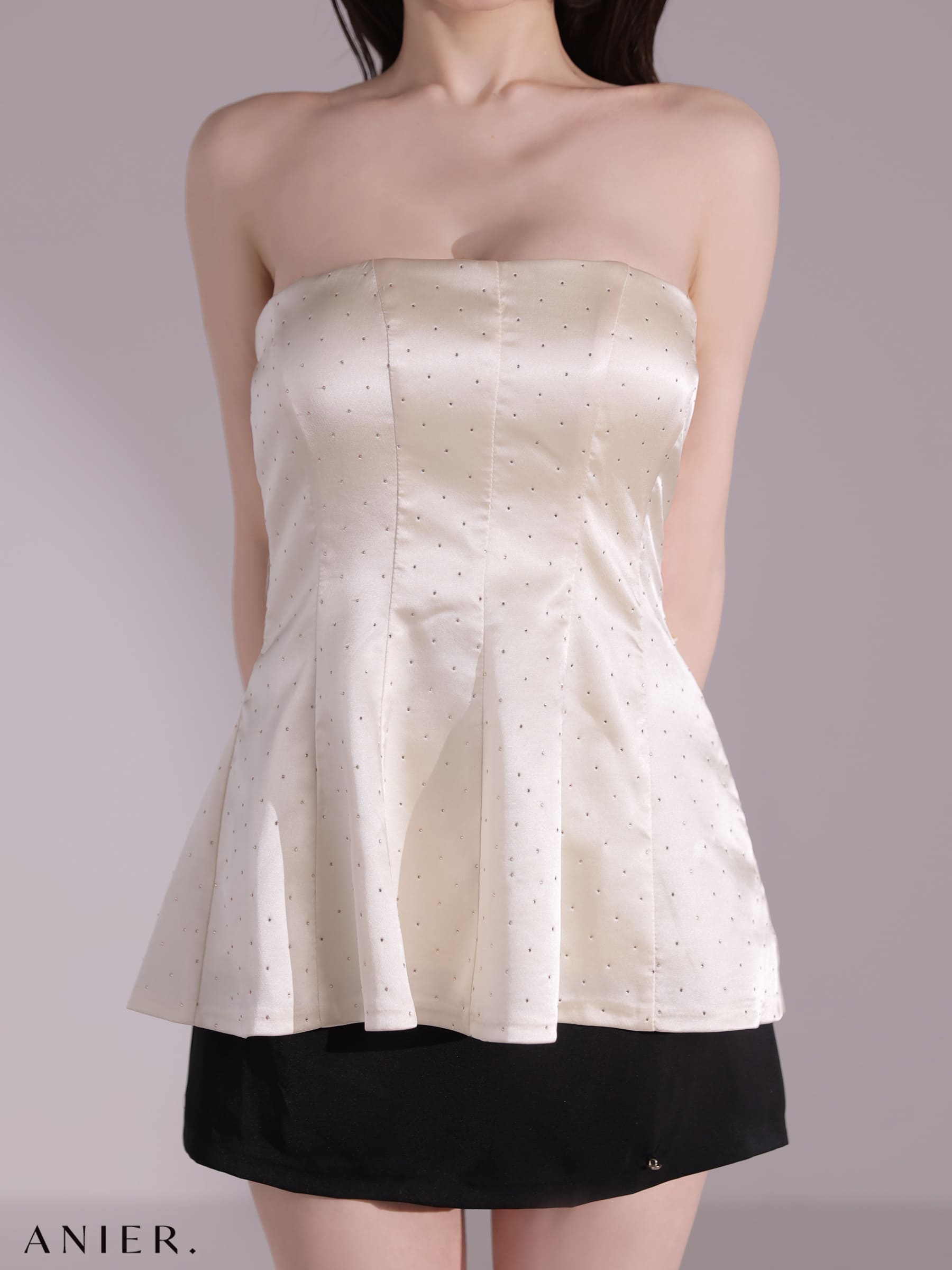 ベアトップ ビジュー サテン ペプラム バックリボン セットアップ タイトミニドレスのイメージ画像5