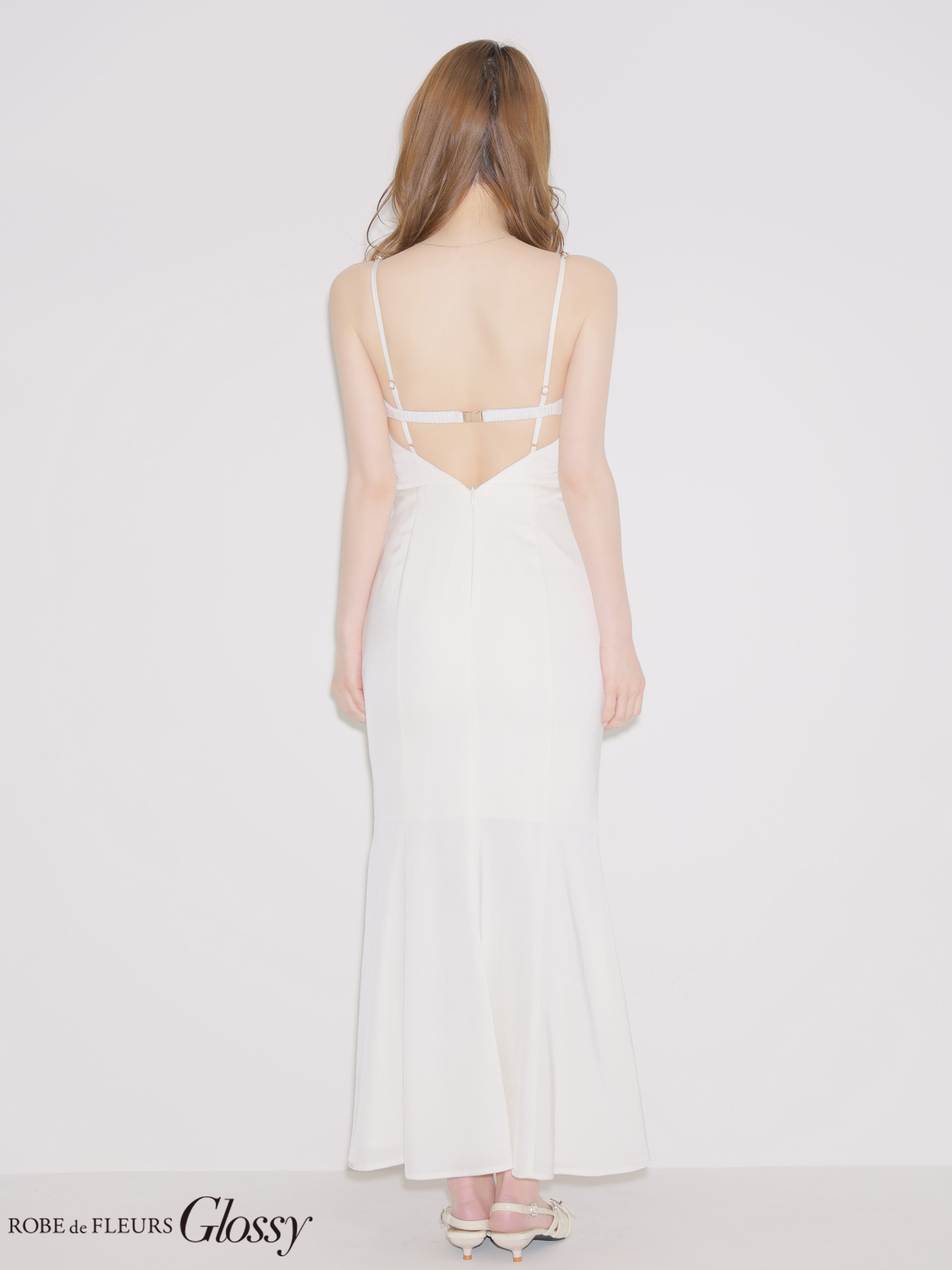 キャミソール チェーンショルダー コードデザイン バックシャン ジップデザイン ワンカラー サテン スリット マーメイドロングドレスのイメージ画像6