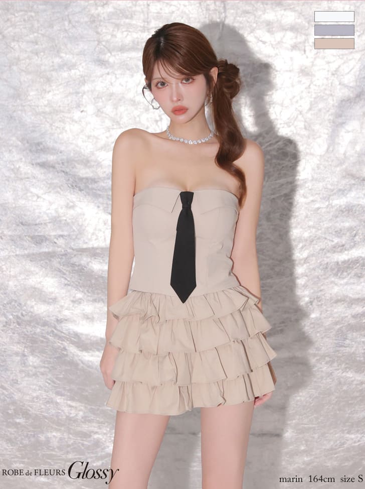 ベア キャミソール ネクタイ付き ティアードフリル セットアップ フレアミニドレスのイメージ画像3