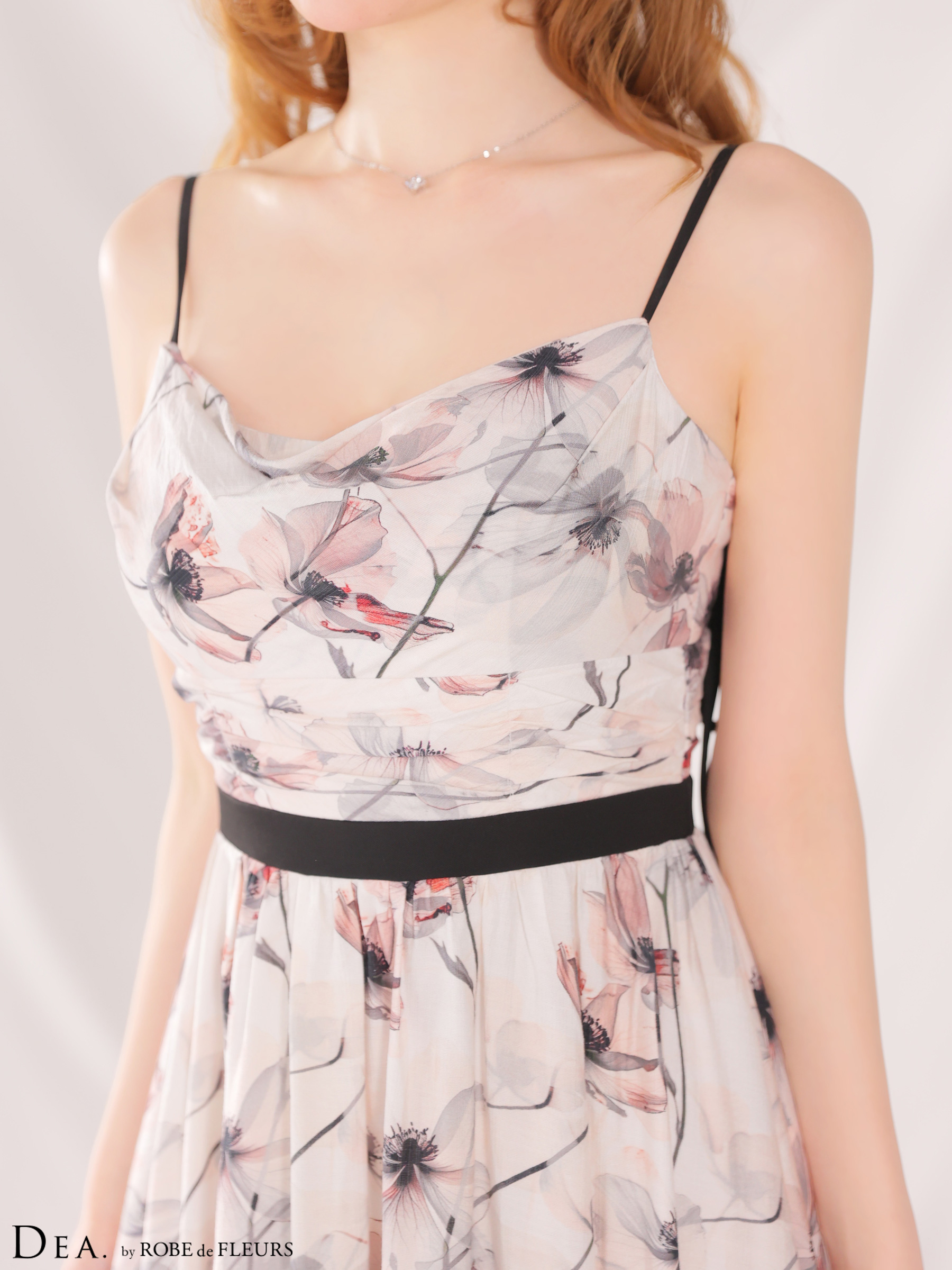 エレガント ホルターネック 花柄 Aラインロングドレスのイメージ画像5