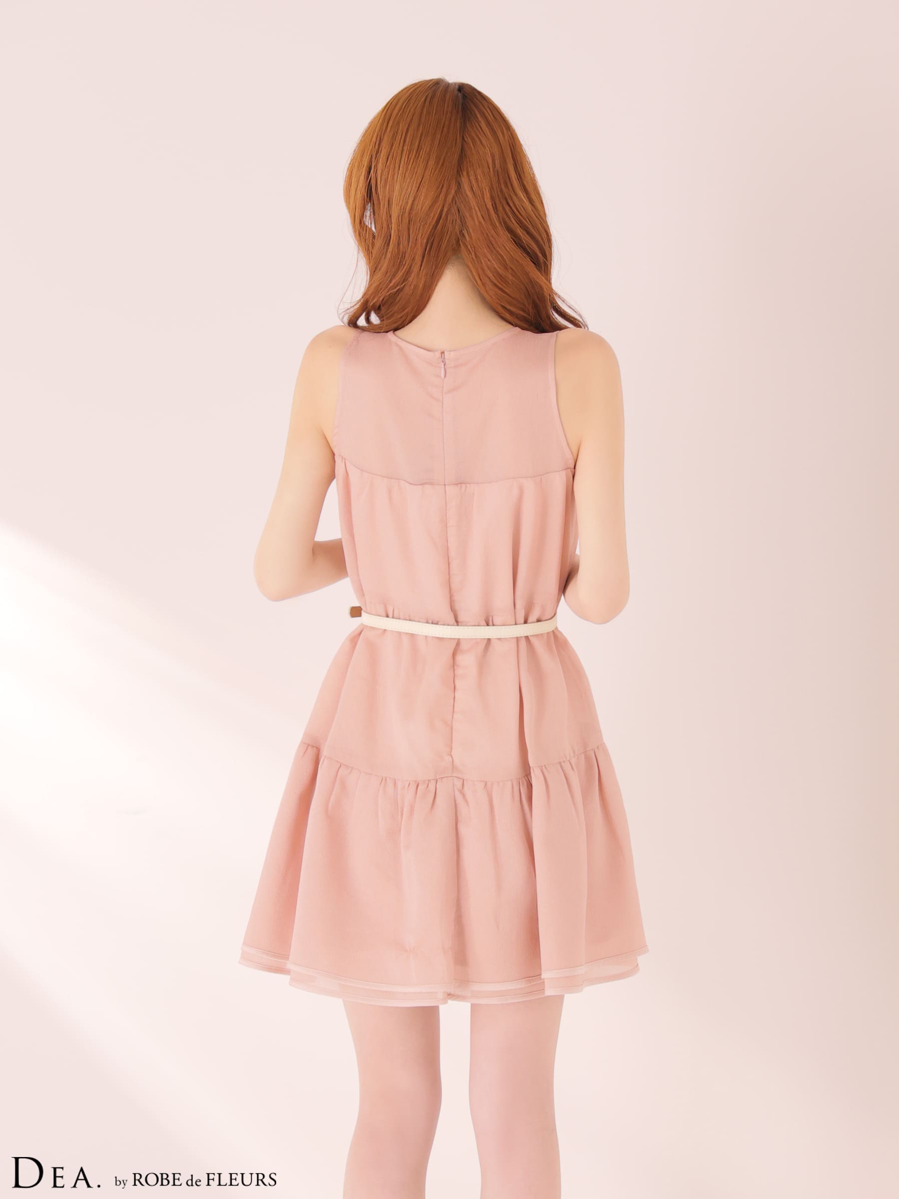 ノースリーブ ギャザー ウエストベルト ティアード シフォン ワンカラー フレアミニドレスのイメージ画像6