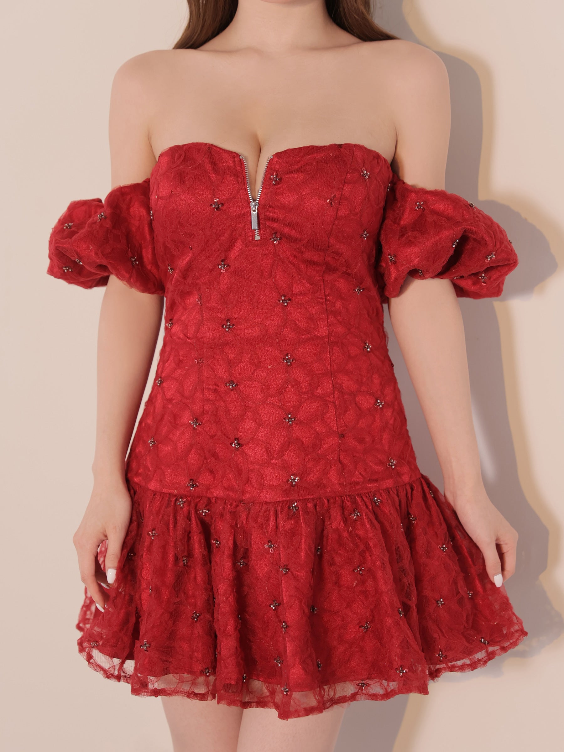 2way オフショルダー 肩あき ジップデザイン スパンコール フラワーレース フレアミニドレスのイメージ画像6