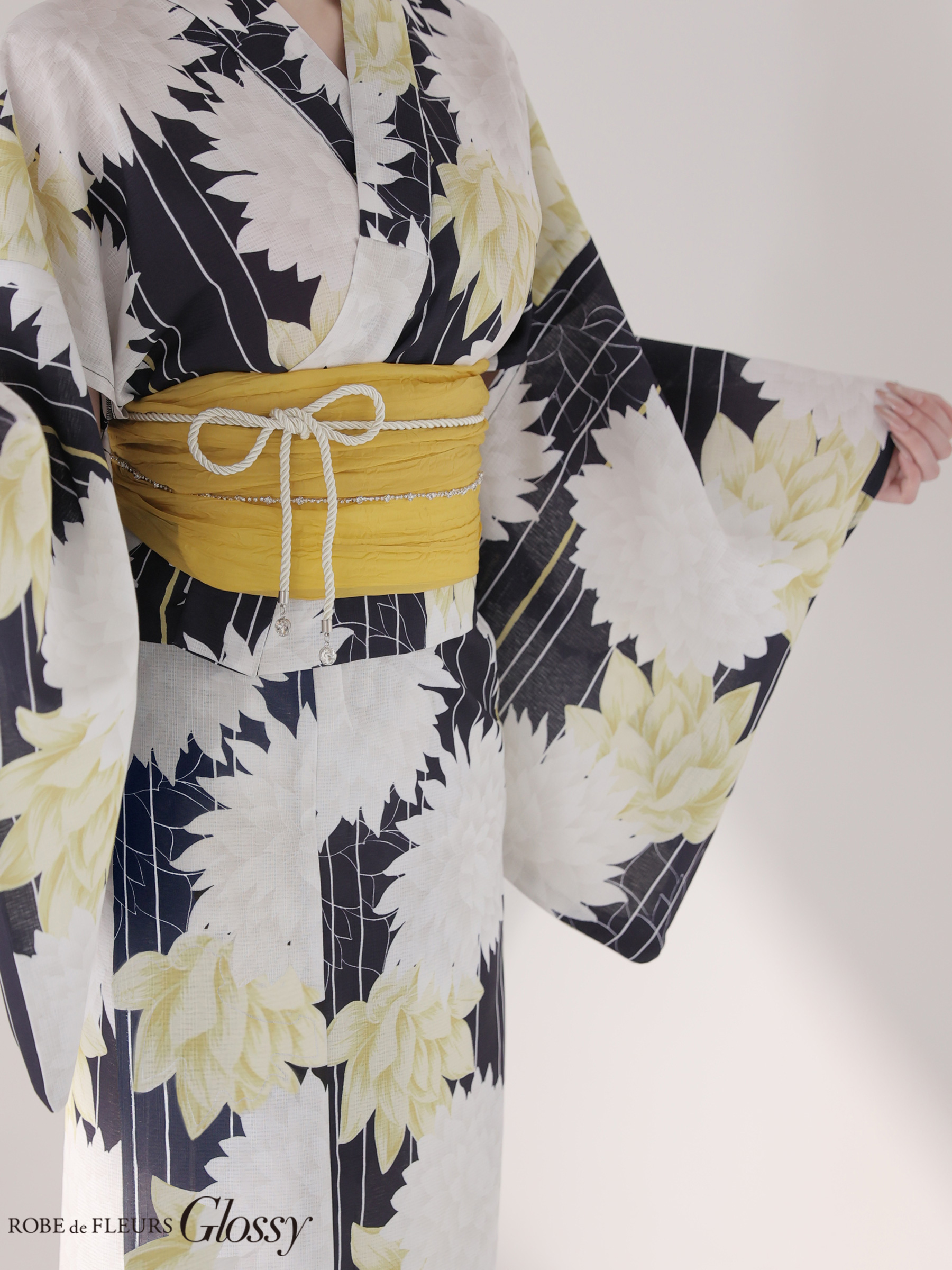 浴衣 Glossy グロッシー モダン 大花柄 ダリア 縦縞 3点SET のイメージ画像12
