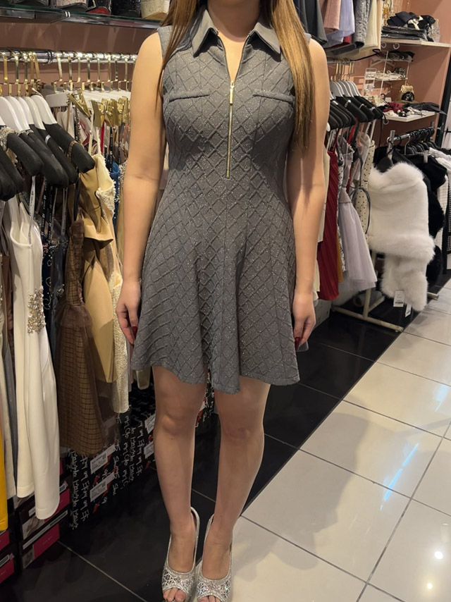 スタッフ着用画像