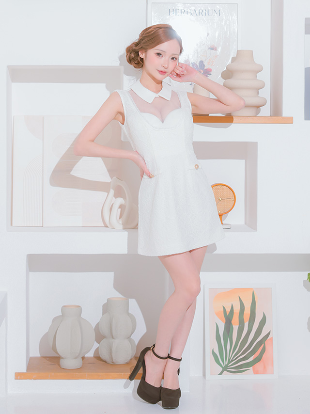 ノースリーブ 襟付き シースルー デコルテレース ゴールドボタン タイトミニドレスのイメージ画像1