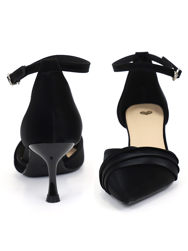 セパレート アンクルストラップ付き ポインテッドトゥ パンプス