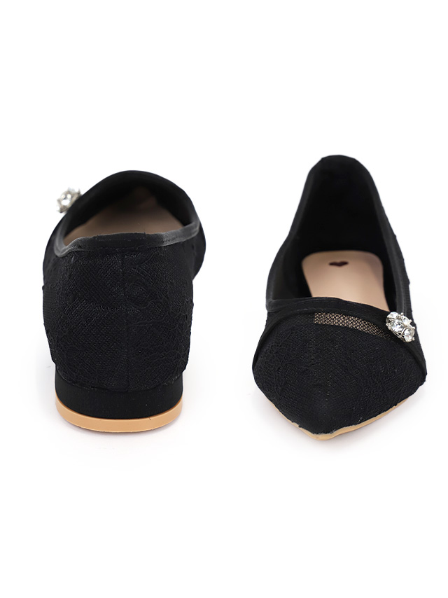 ビジュー アーモンドトゥ サイドシアーデザイン パンプス