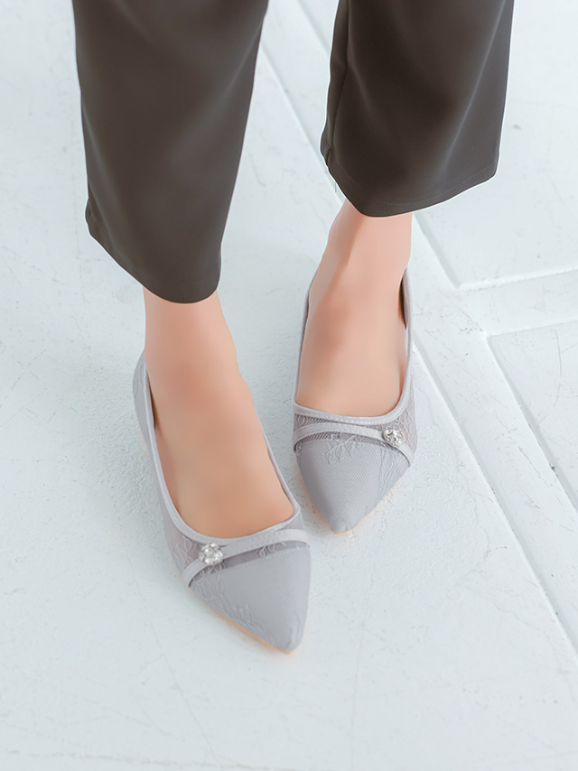 サイドシアーデザイン ビジュー アーモンドトゥ パンプス