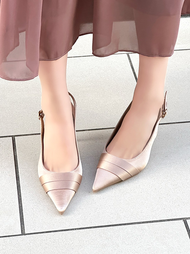 サテン ポインテッドトゥ スリングバック パンプス