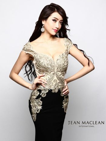 JEANMACLEAN/ジャンマクレーン】ゴージャス ビジュ背中あき タイト