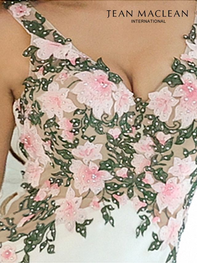 JEANMACLEANの品番91800のフラワー刺繍デザイン×シフォンチュールマーメイドロングドレス