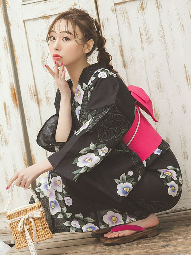 椿柄の浴衣
