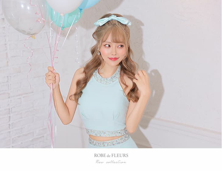 ROBE de FLEURS[ローブドフルール]ビジュホルター リボン ワンカラー セットアップ マーメイド タイト 高級ミニドレス[ホワイト][めぐりっぷ/キャバドレス着用][3202-0]