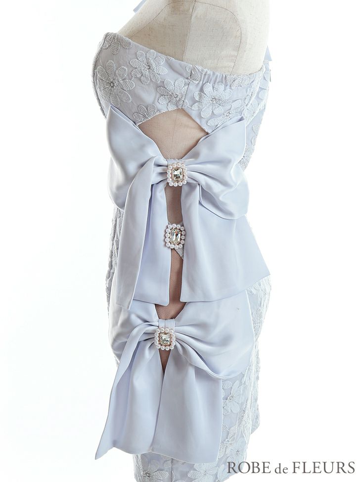 ROBE de FLEURS[ローブドフルール]フラワー 刺繍 花柄 レース シースルー リボン ワンショルダー タイト 高級ミニドレス[ホワイト][めぐりっぷ/キャバドレス着用][2928]