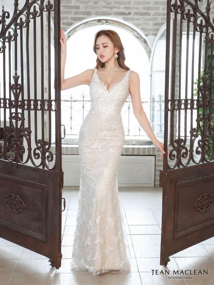 JEANMACLEAN/ジャンマクレーン】スパンコールバタフライ 刺繍レース  