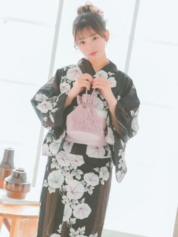 [浴衣 帯が選べる]黒色×朝顔柄 ゆかた3点SET[浴衣+平帯or作り帯+下駄][伊藤桃々着用]