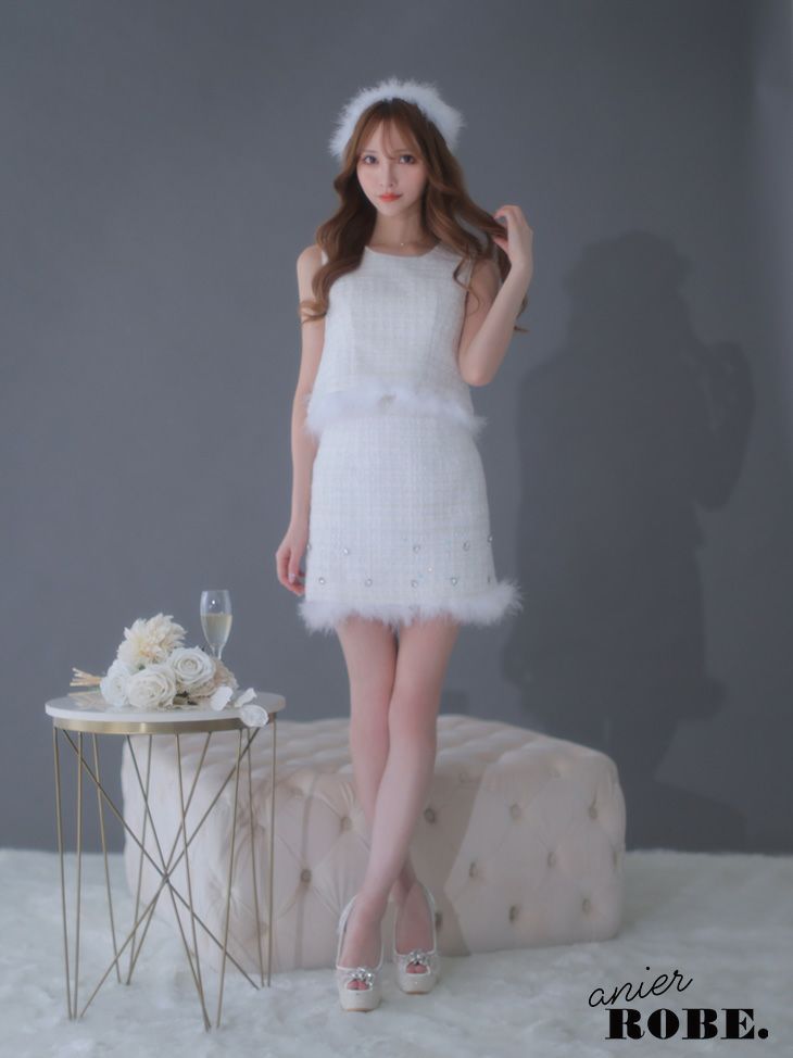 ラメツイードビジューファーワンカラーセットアップサンタコスドレス