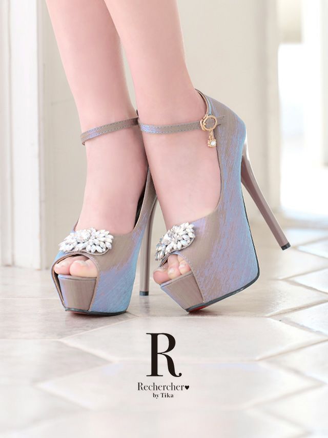 SALE【Rechercher/ルシェルシェ】ビジューアンクルチャーム付き 