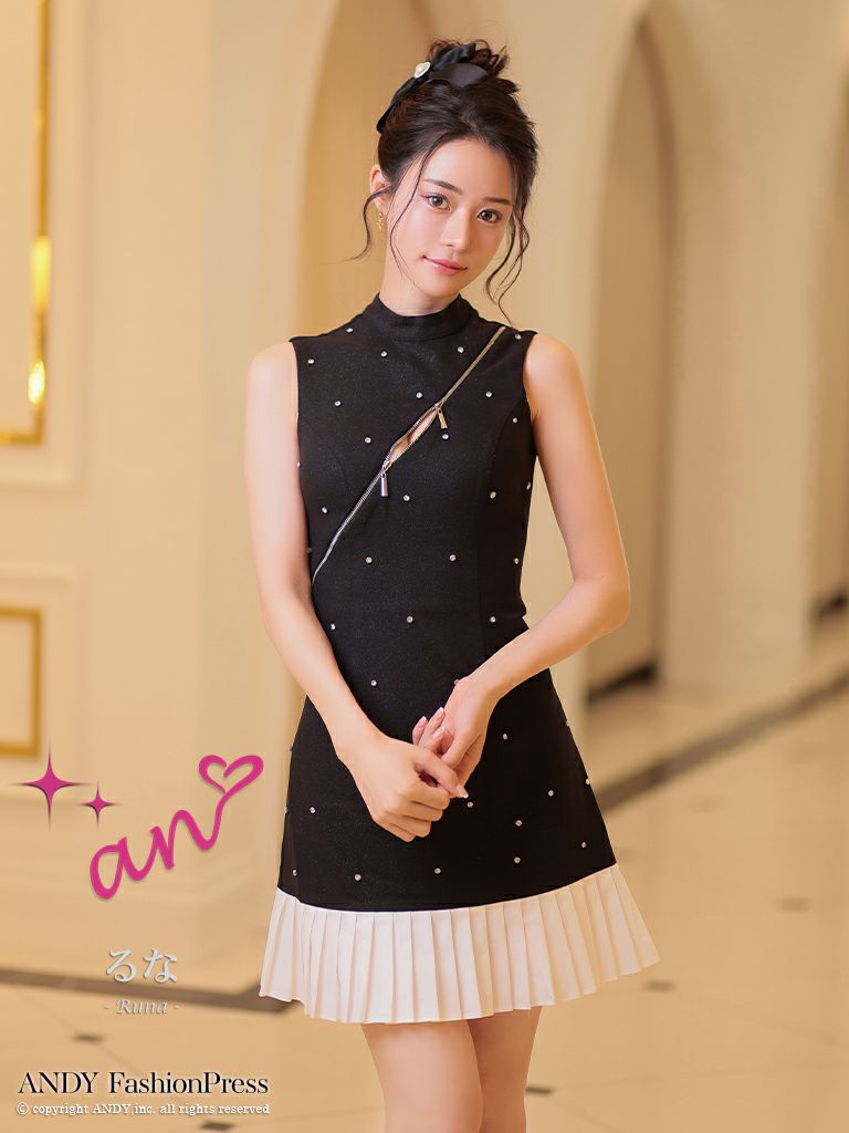 an/アン】ジップデザイン ビジュー プリーツ オフネック Aライン