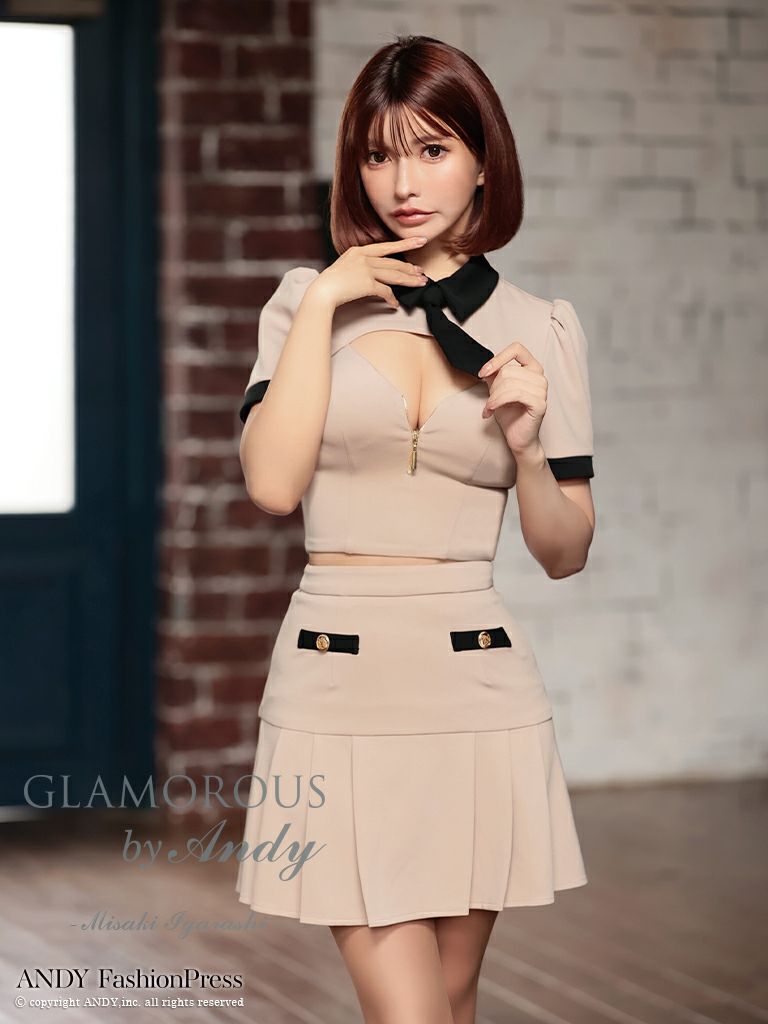 GLAMOROUS/グラマラス】セットアップ 半袖 襟付き プリーツ ジップ  