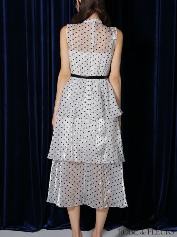 ROBEdeFLEURS/ローブドフルール】ティアード ベルト付き ドット柄
