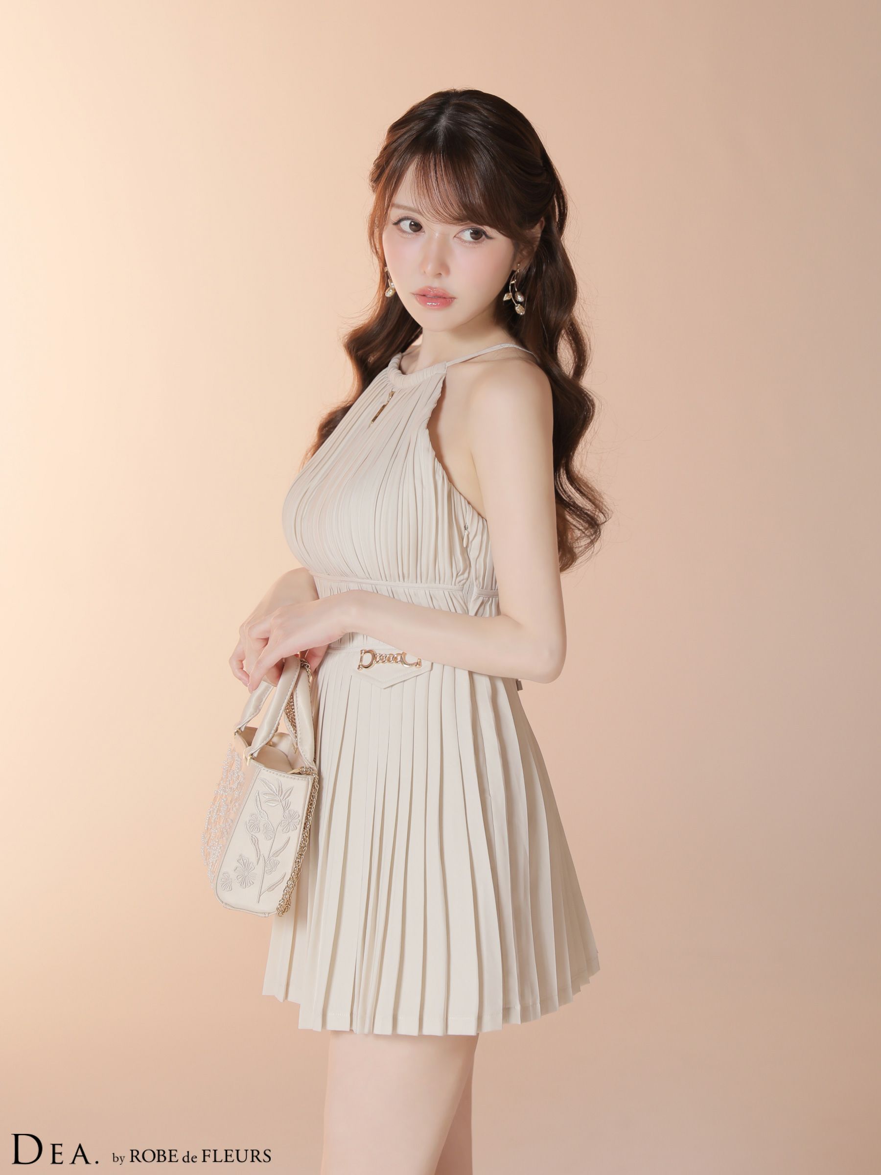 DEA.by ROBE de FLEURS/ディア】 ホルターネック プリーツ ティアード