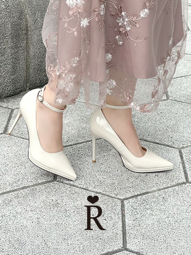 キャバヒール アンクルストラップ付き ポインテッドトゥ パンプス